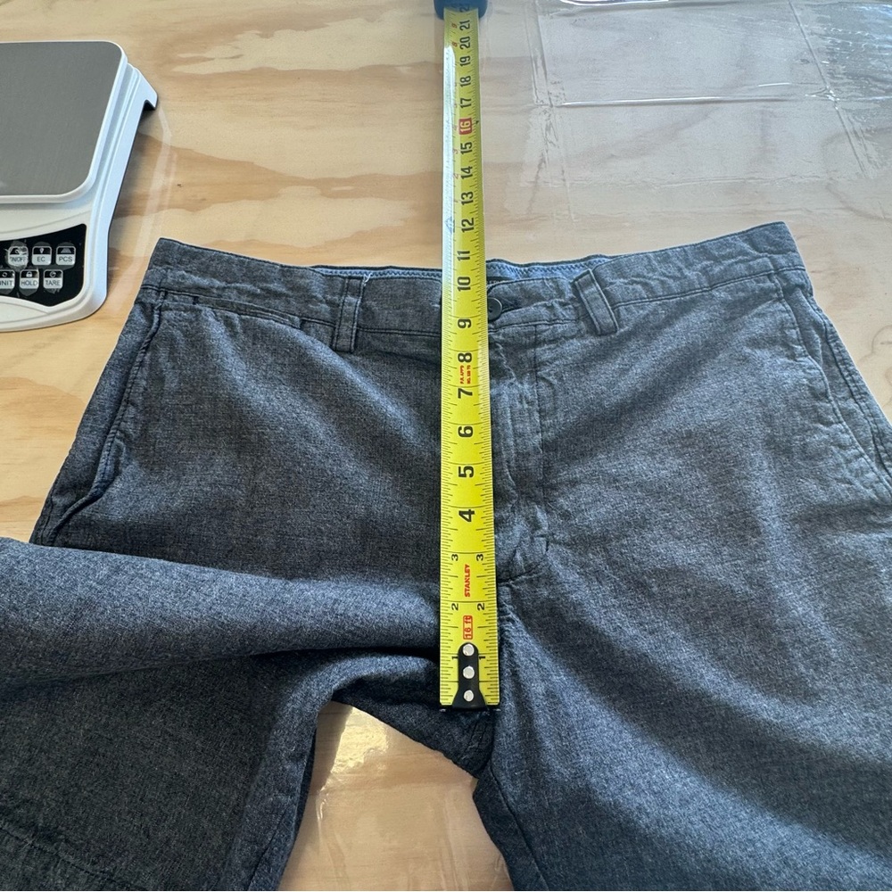 Banana Republic Men's 9" Aiden Short Flat Front Cotton Dark Grey W34 - Picture 10 of 12